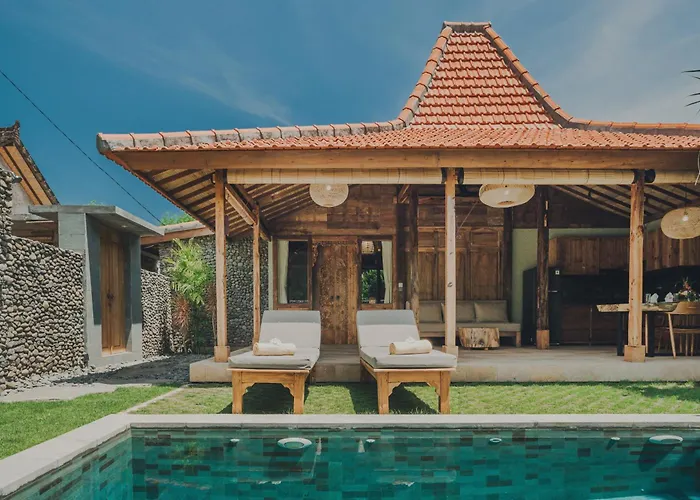 Danginan & Dajanan Villa *