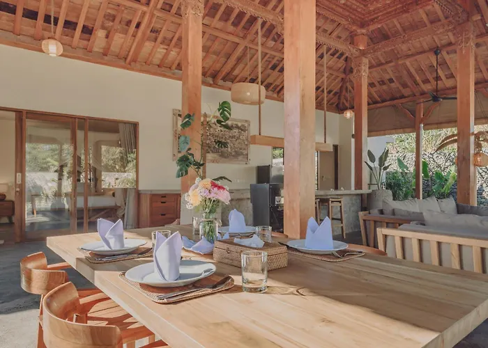 Villa Danginan & Dajanan Pemuteran